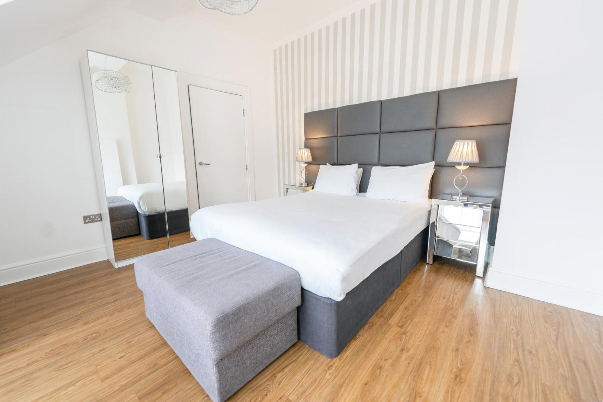 Edinburgh Castle Apartments Zewnętrze zdjęcie